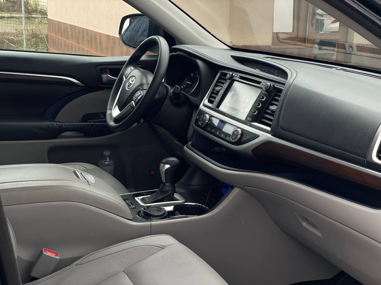 Toyota Highlander Hybrid