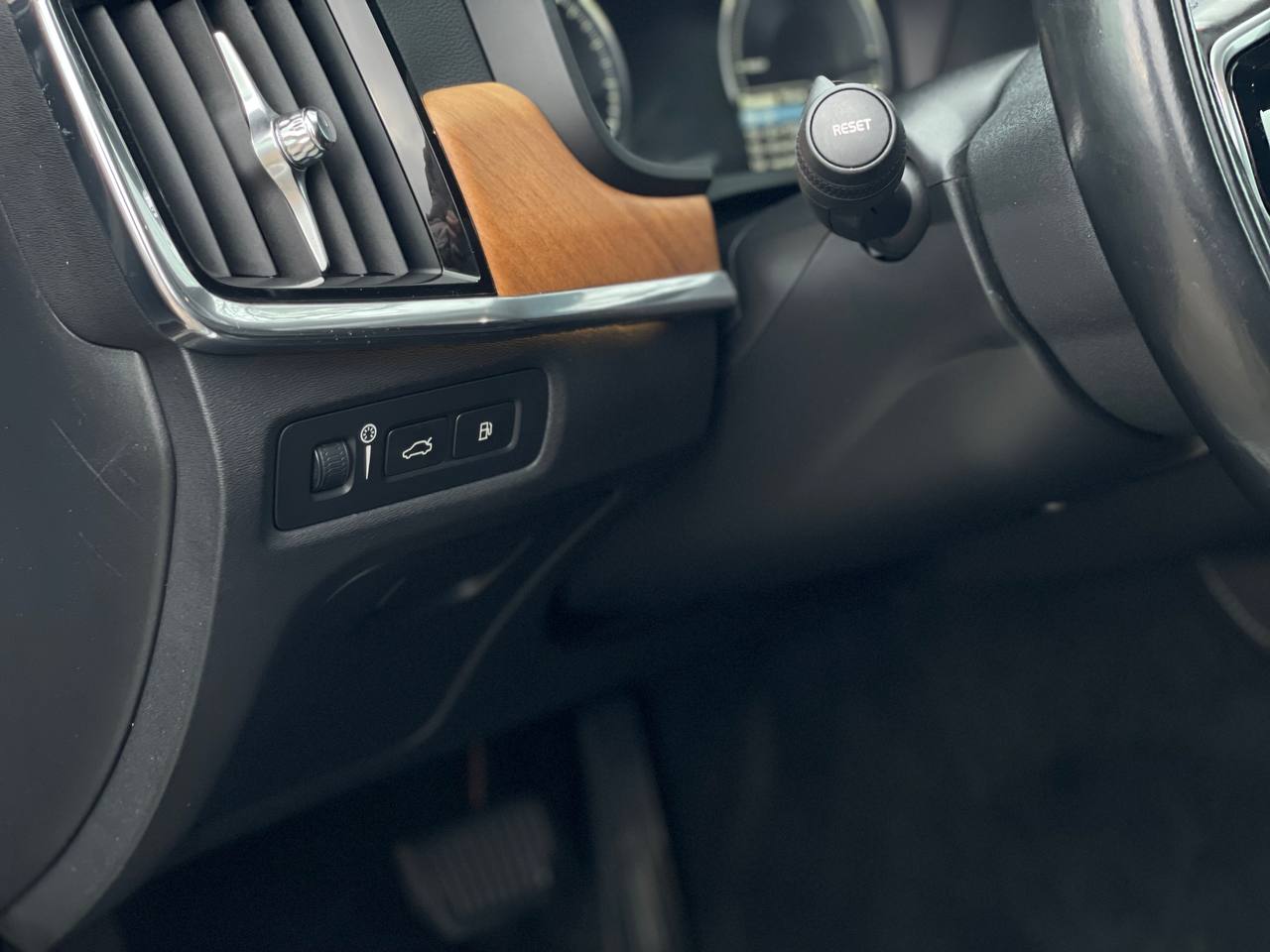 Volvo S90 T8 Plug-In-Hybrid