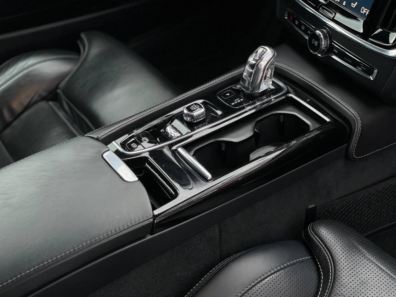 Volvo S90 T8 Plug-In-Hybrid