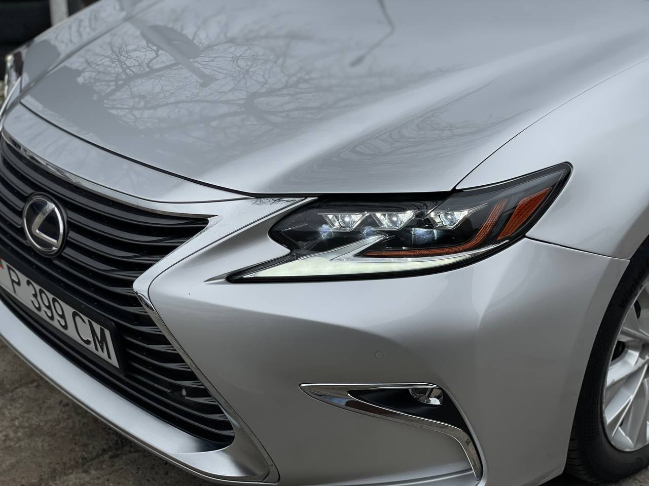Lexus ES300h
