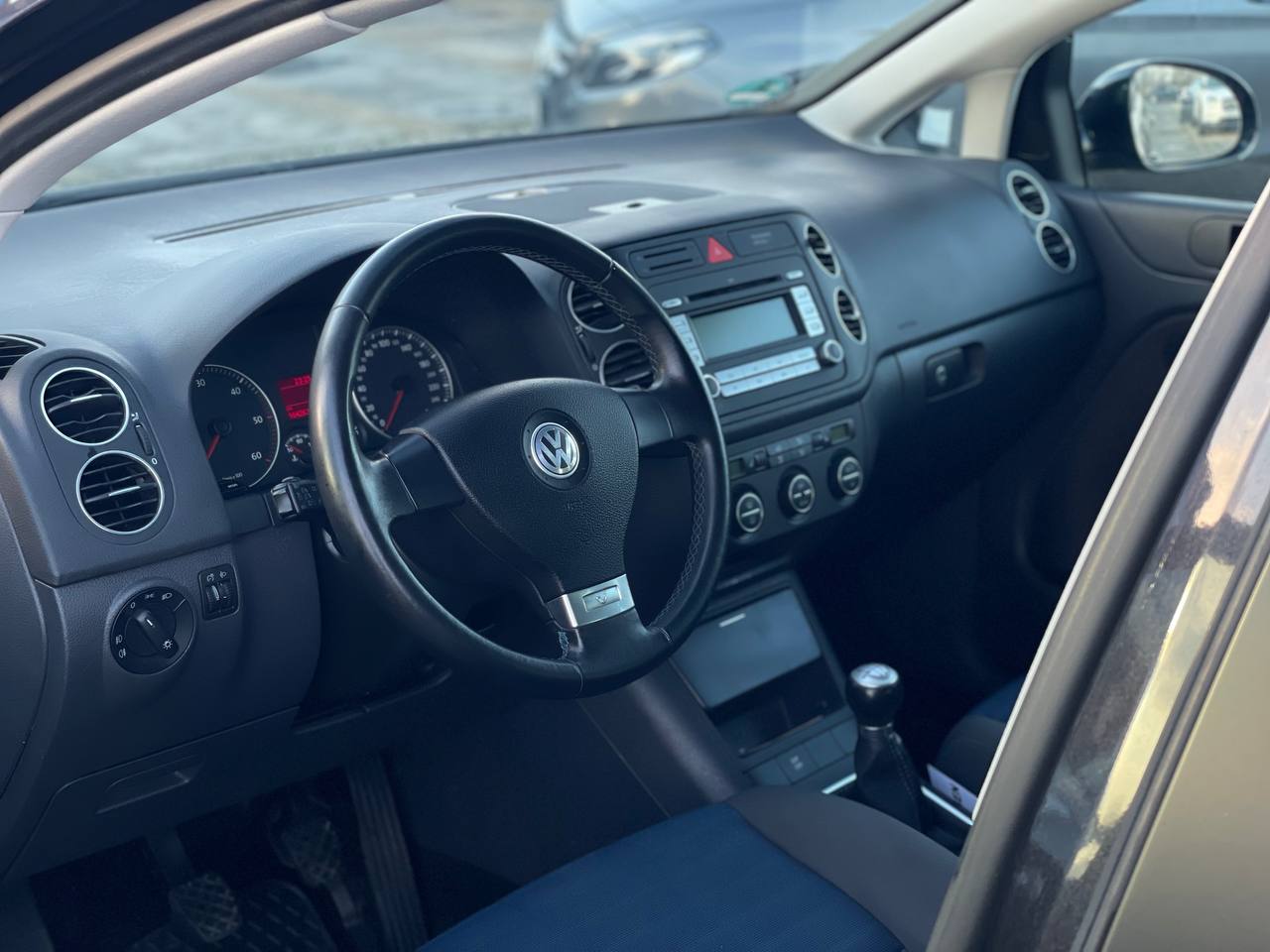 Volkswagen Golf 5+