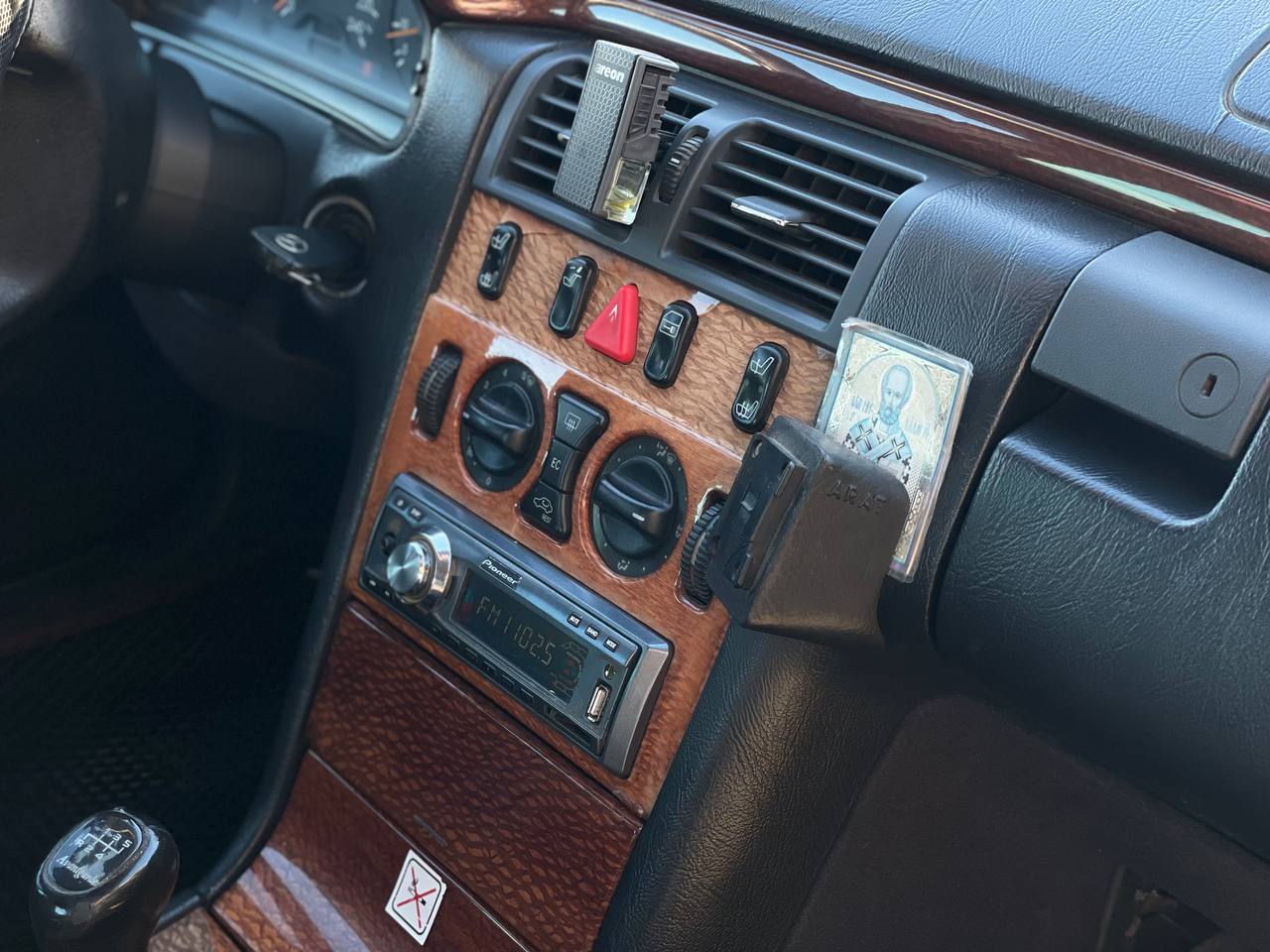 Mercedes Benz W210 E220