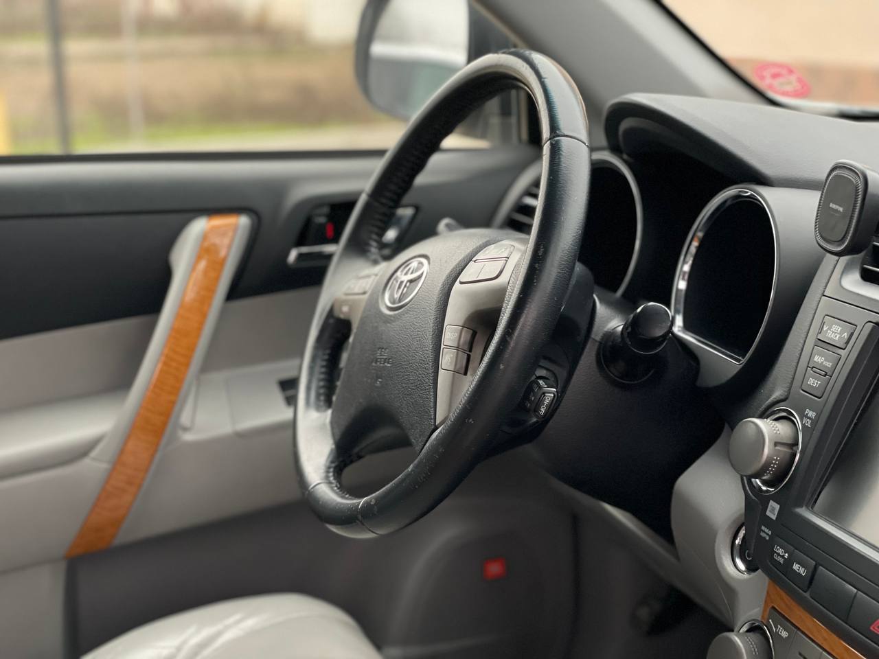 Toyota Highlander Hybrid