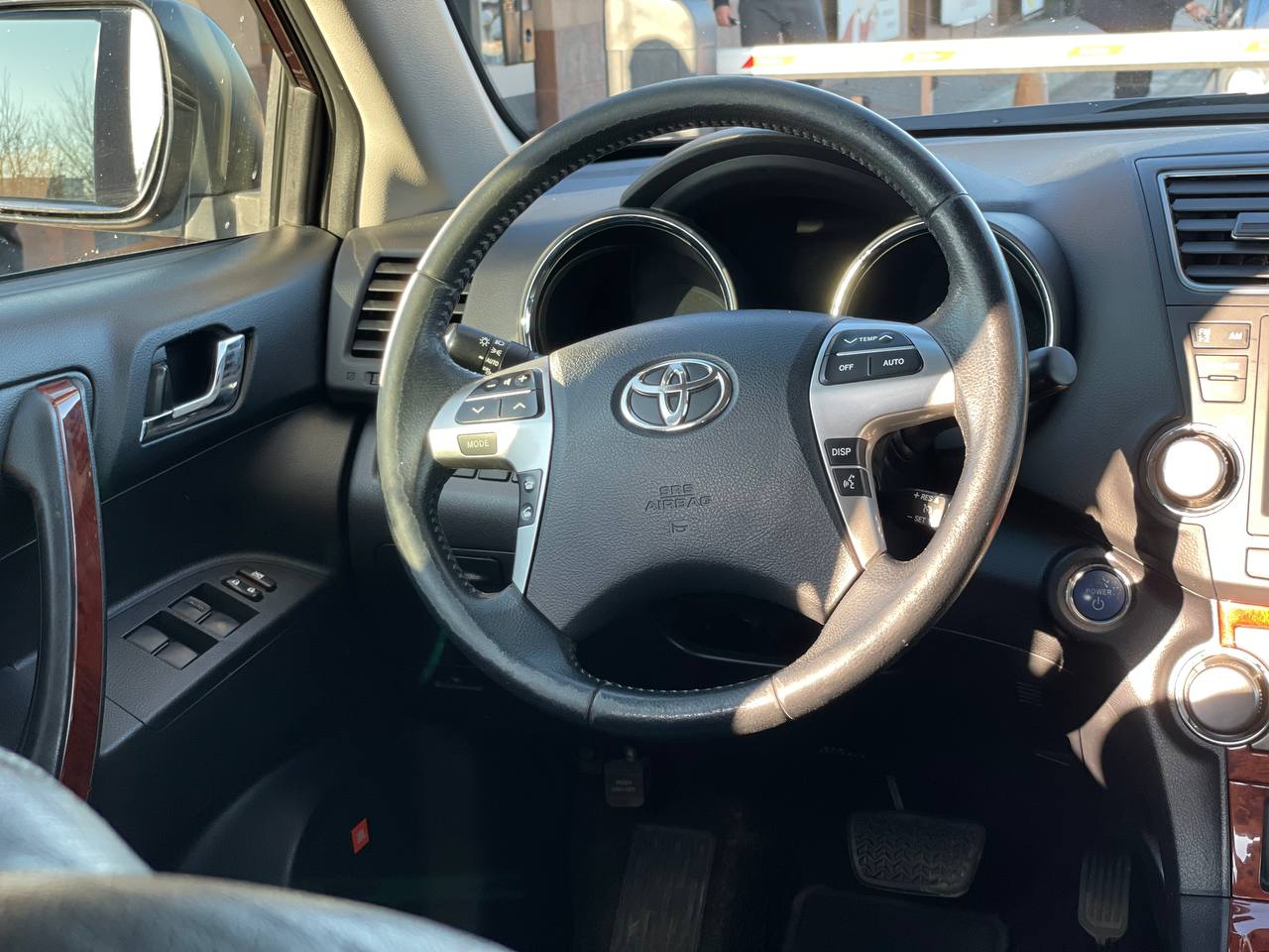 Toyota Highlander Hybrid