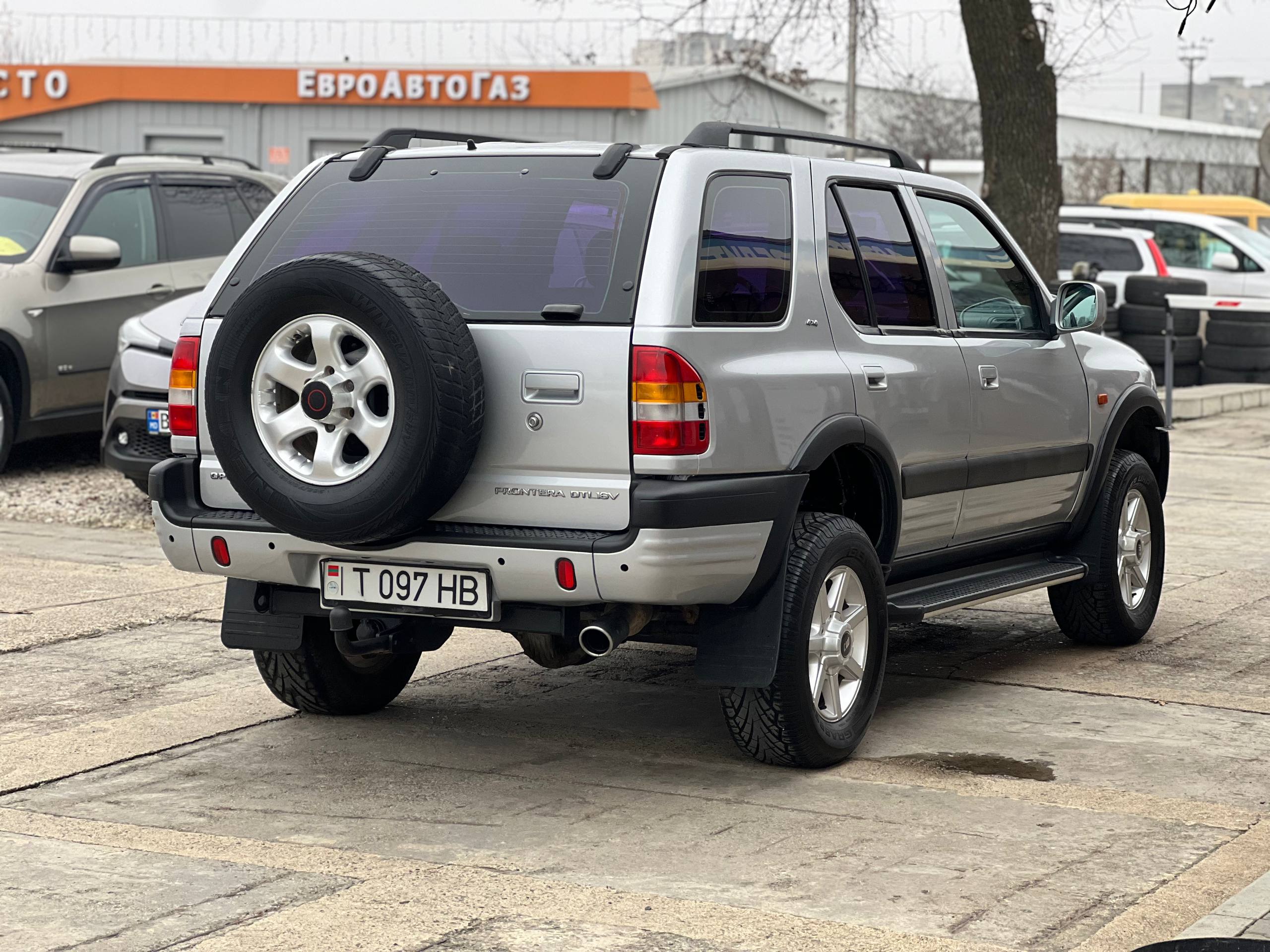 Opel Frontera