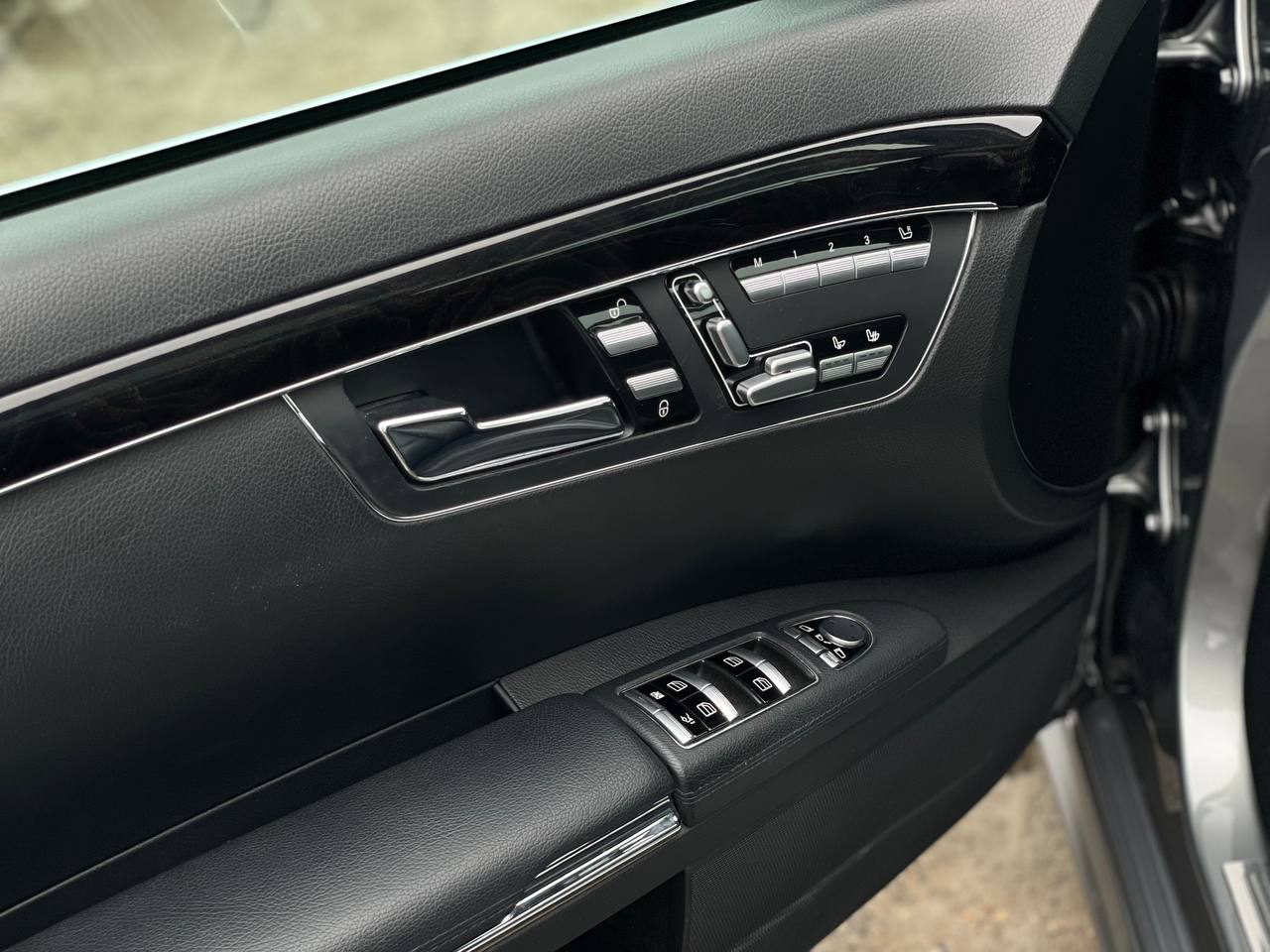 Mercedes Benz S350 W221