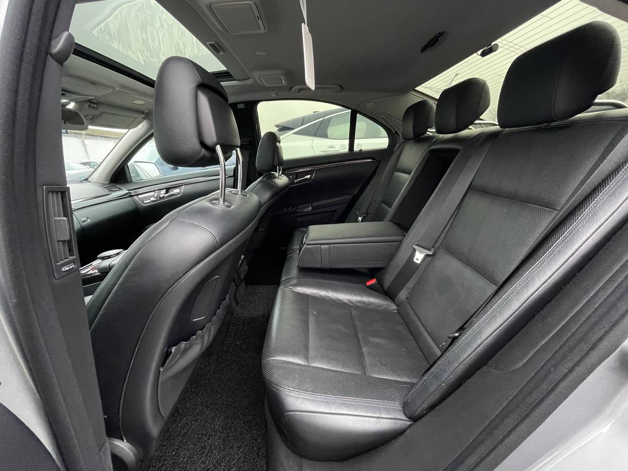 Mercedes Benz S350 W221