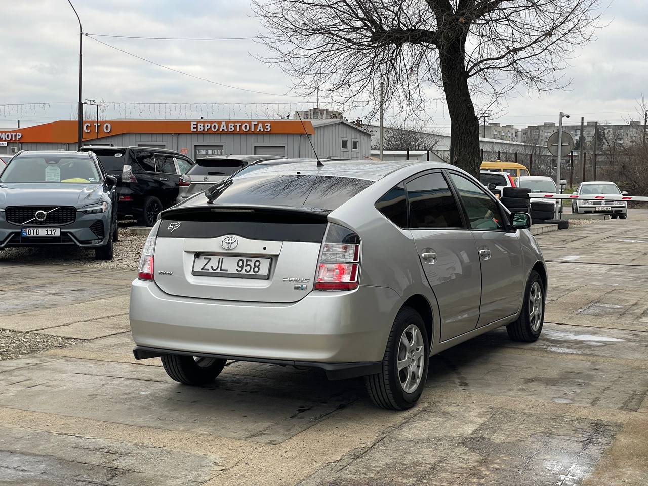 Toyota Prius 20 Hybrid