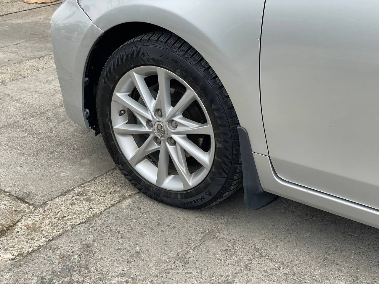 Toyota Prius V Hybrid