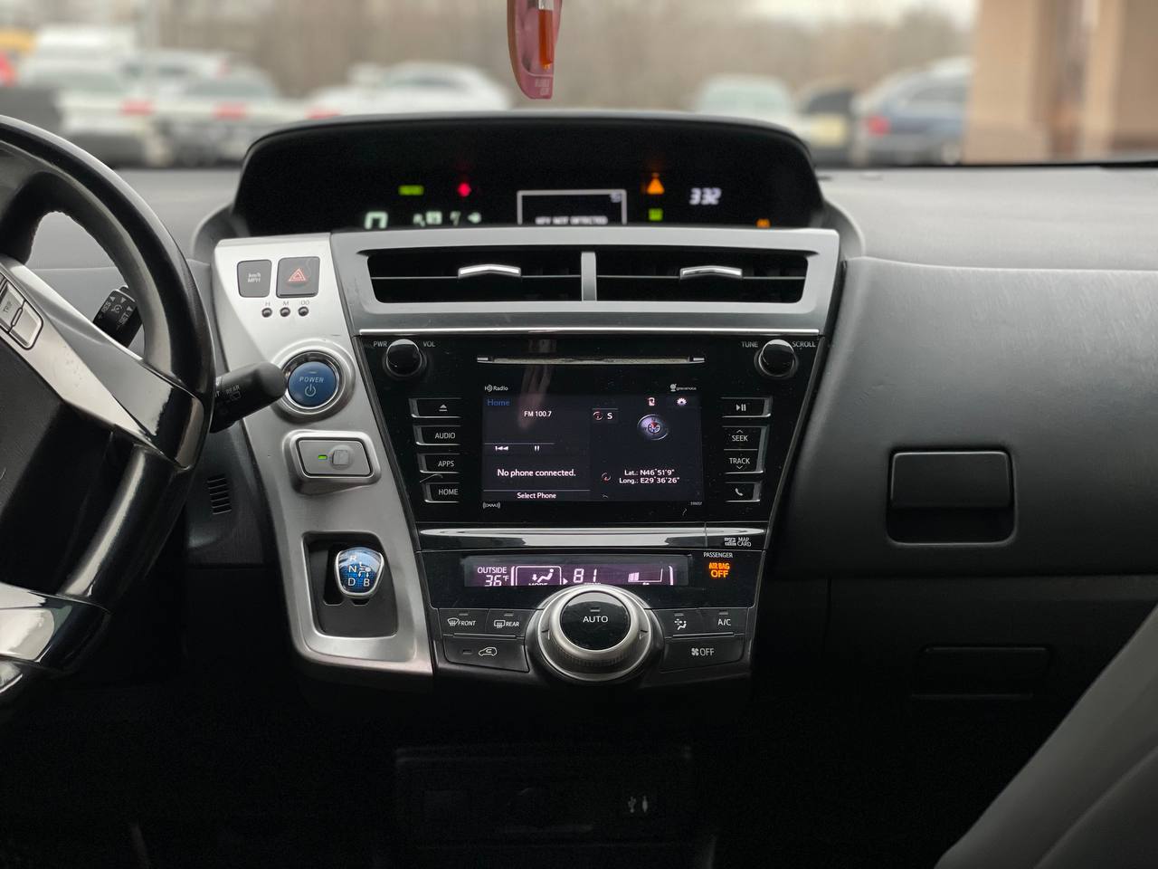 Toyota Prius V Hybrid