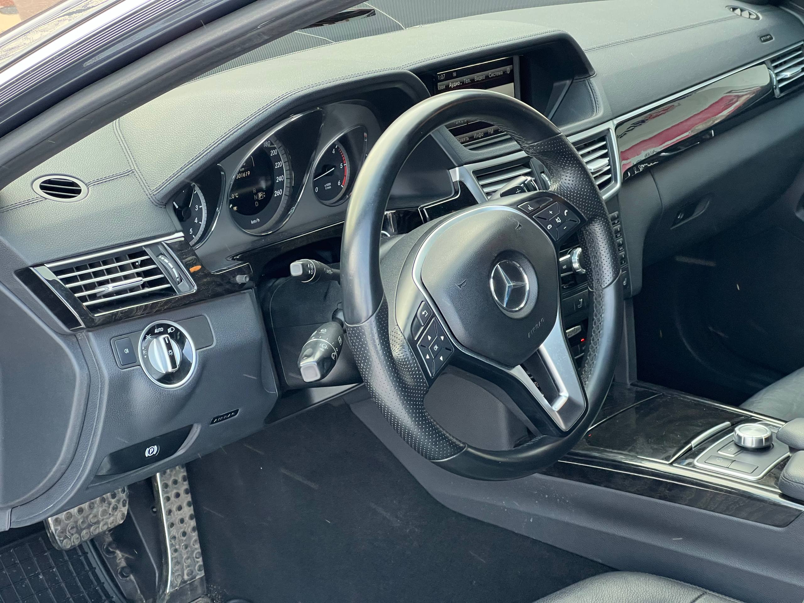 Mercedes Benz W212 E350