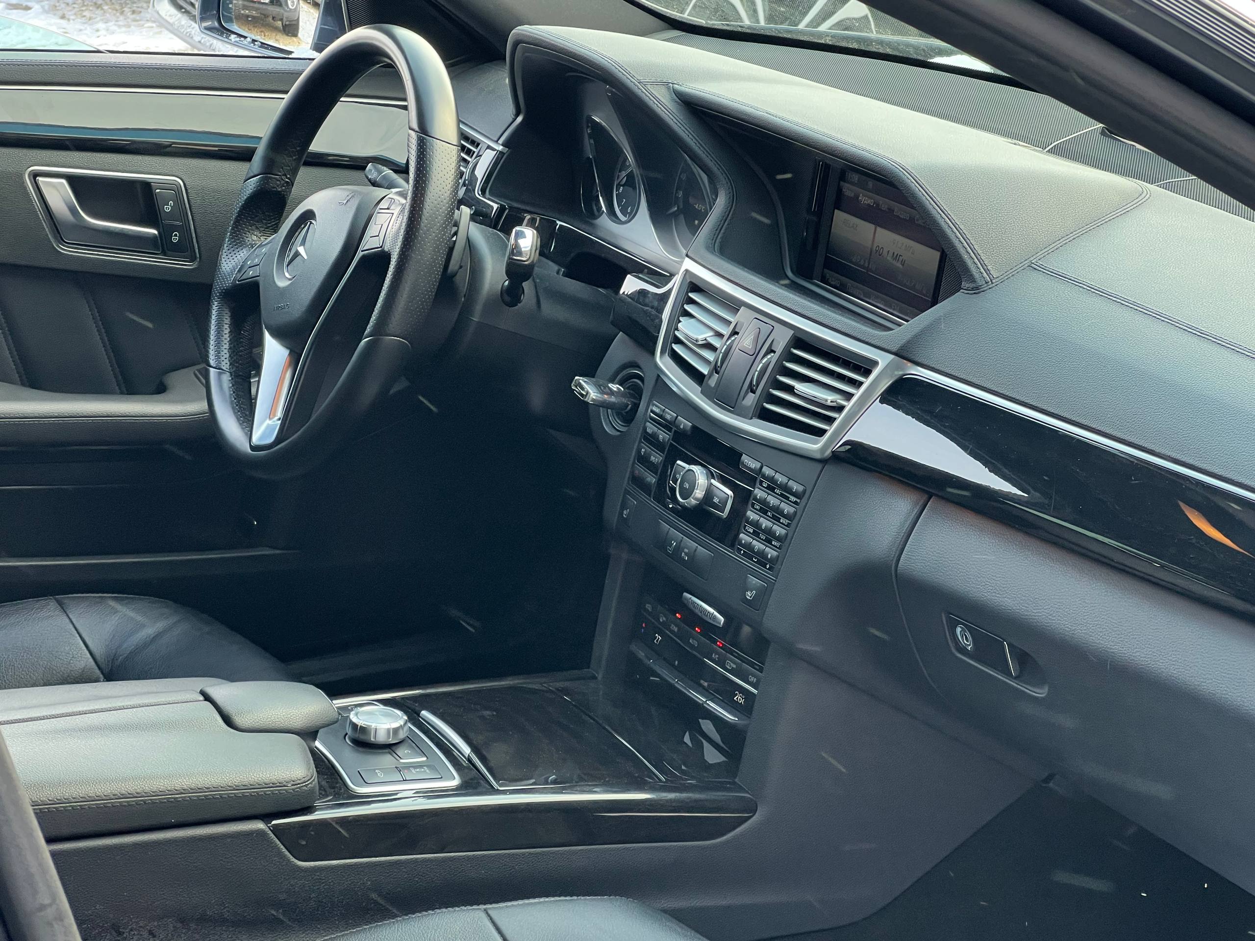 Mercedes Benz W212 E350