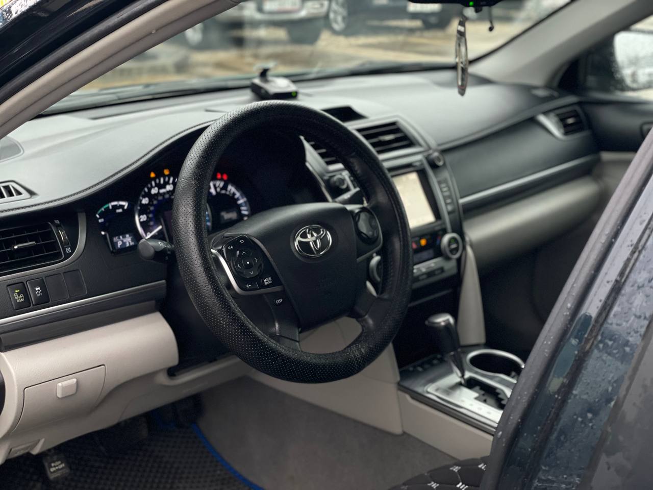 Toyota Camry 50 Hybrid