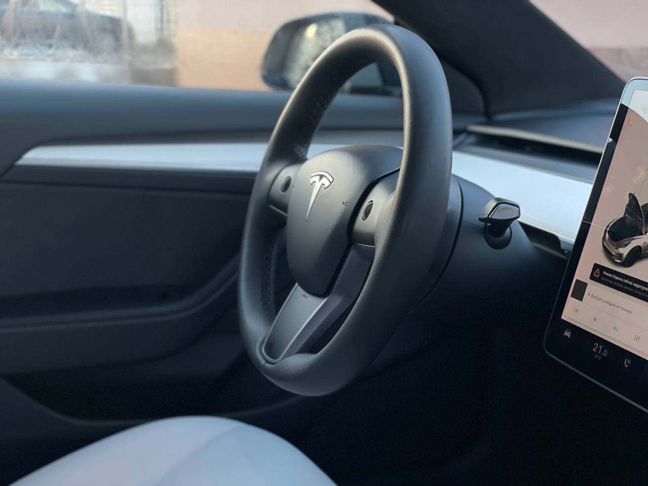 Tesla Model 3 Performance