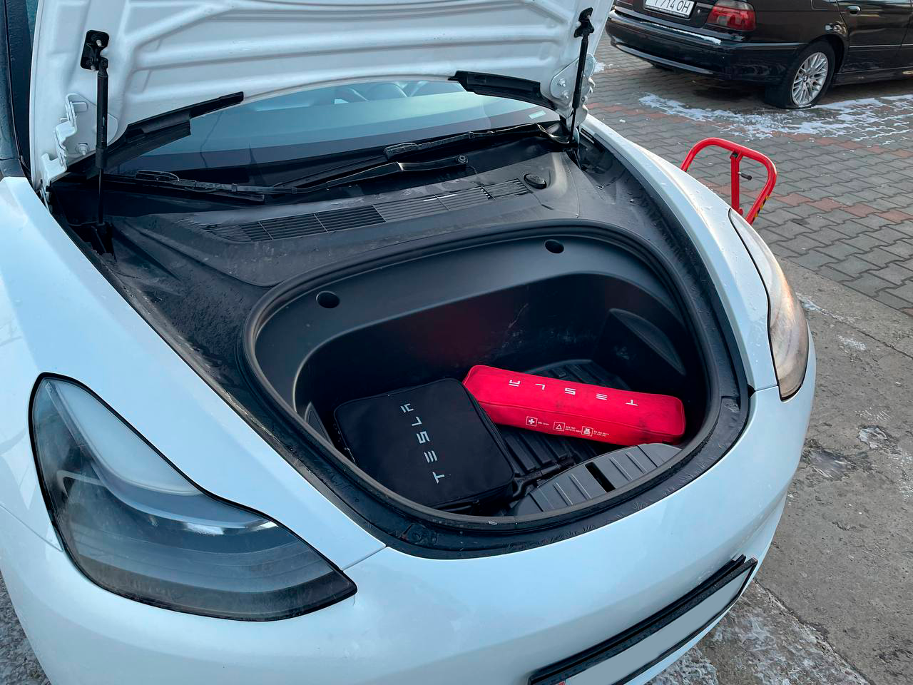 Tesla Model 3 Performance