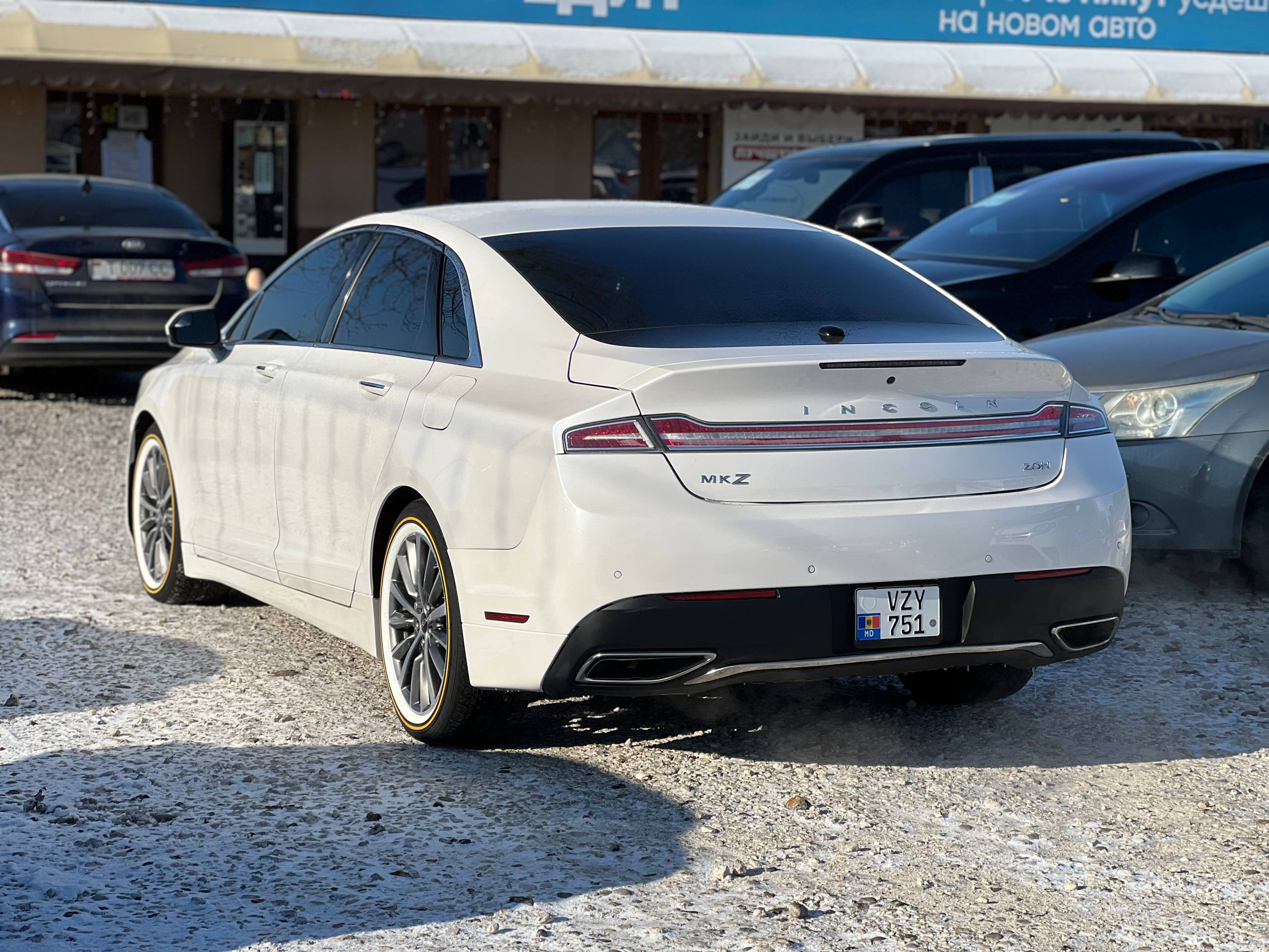 Lincoln MKZ Hybrid