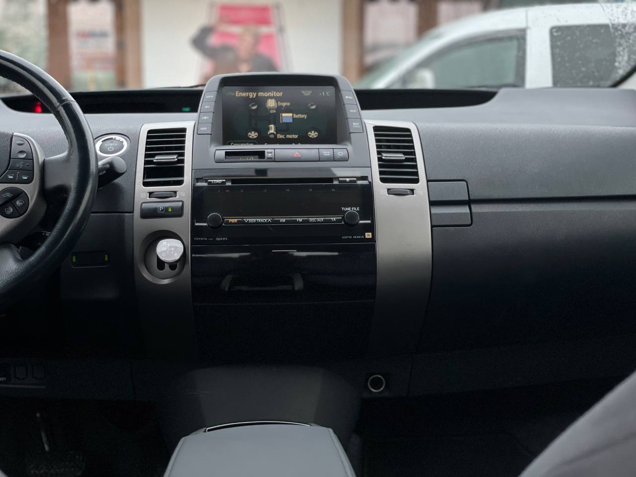 Toyota Prius 20 Hybrid