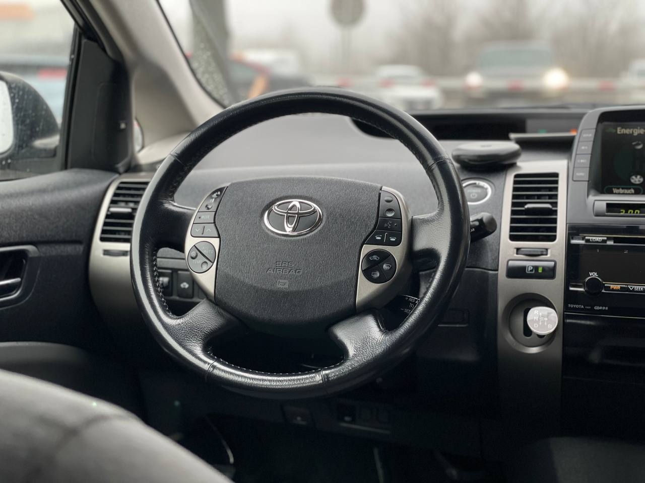 Toyota Prius 20 Hybrid