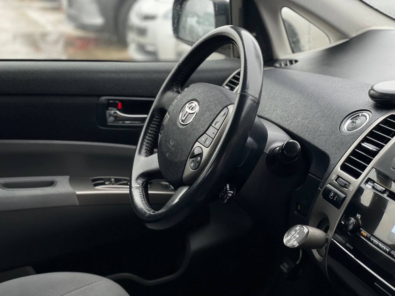 Toyota Prius 20 Hybrid