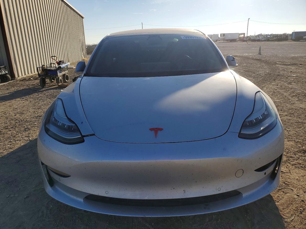 Tesla Model 3 Long Lange