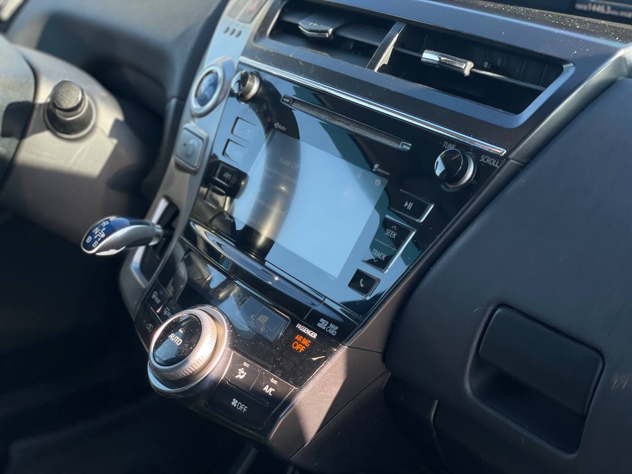 Toyota Prius V Hybrid