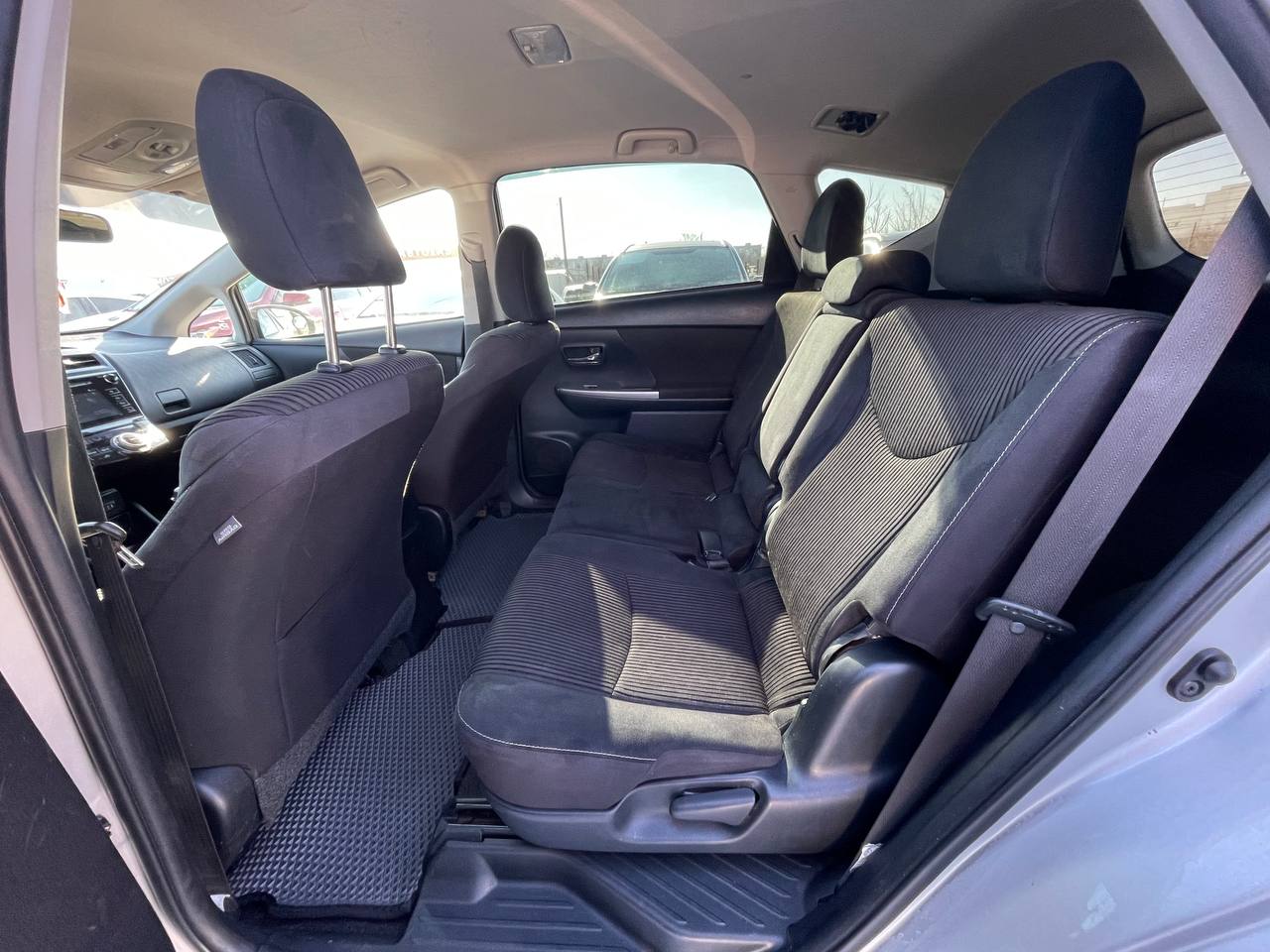 Toyota Prius V Hybrid