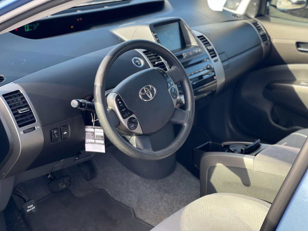 Toyota Prius 20 Hybrid