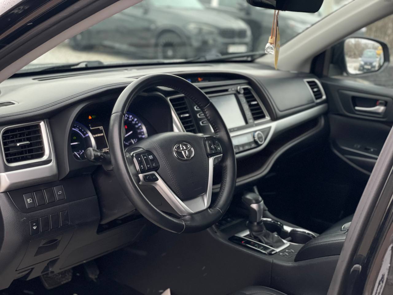 Toyota Highlander Hybrid