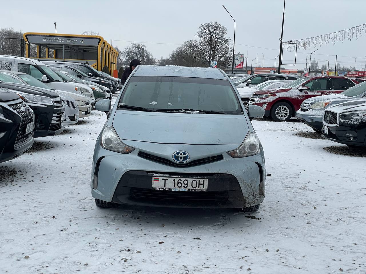 Toyota Prius V Hybrid