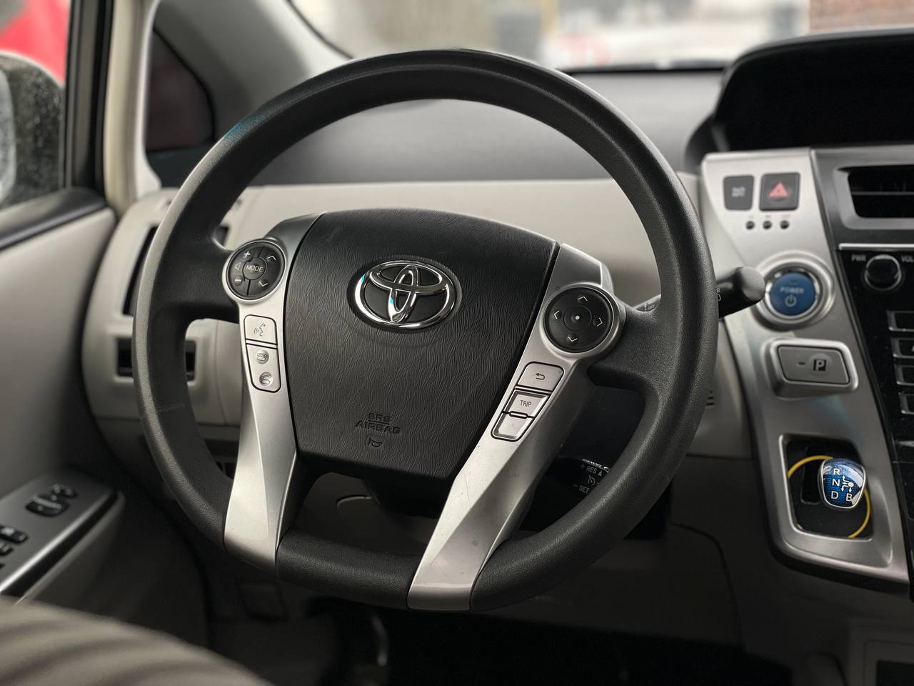 Toyota Prius V Hybrid