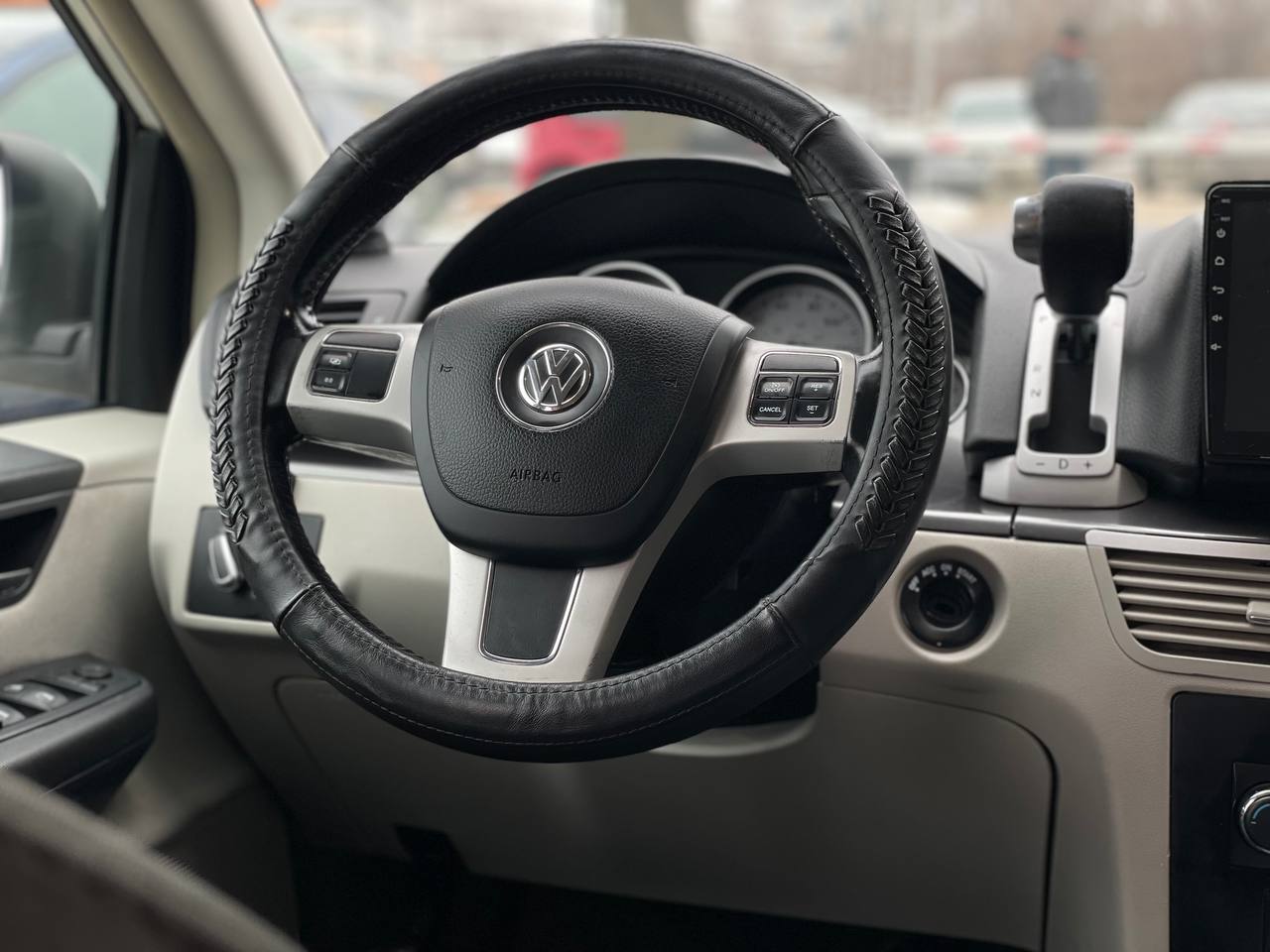 Volkswagen Routan