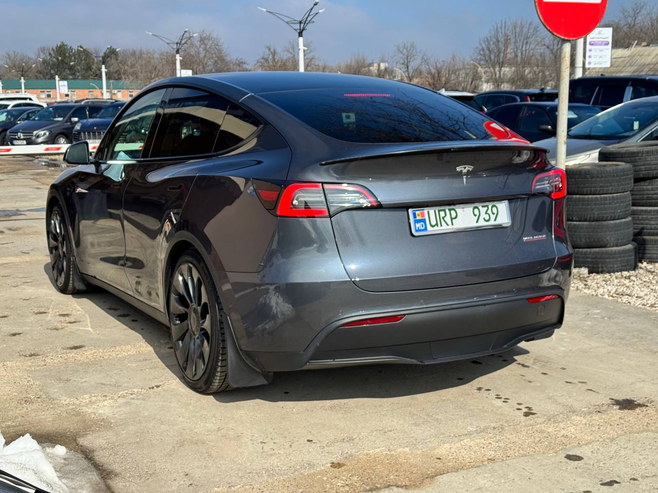 Tesla Model Y Dual Motor