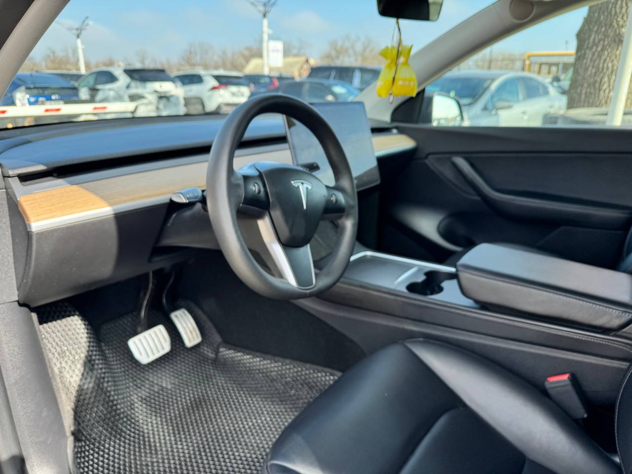 Tesla Model Y Dual Motor