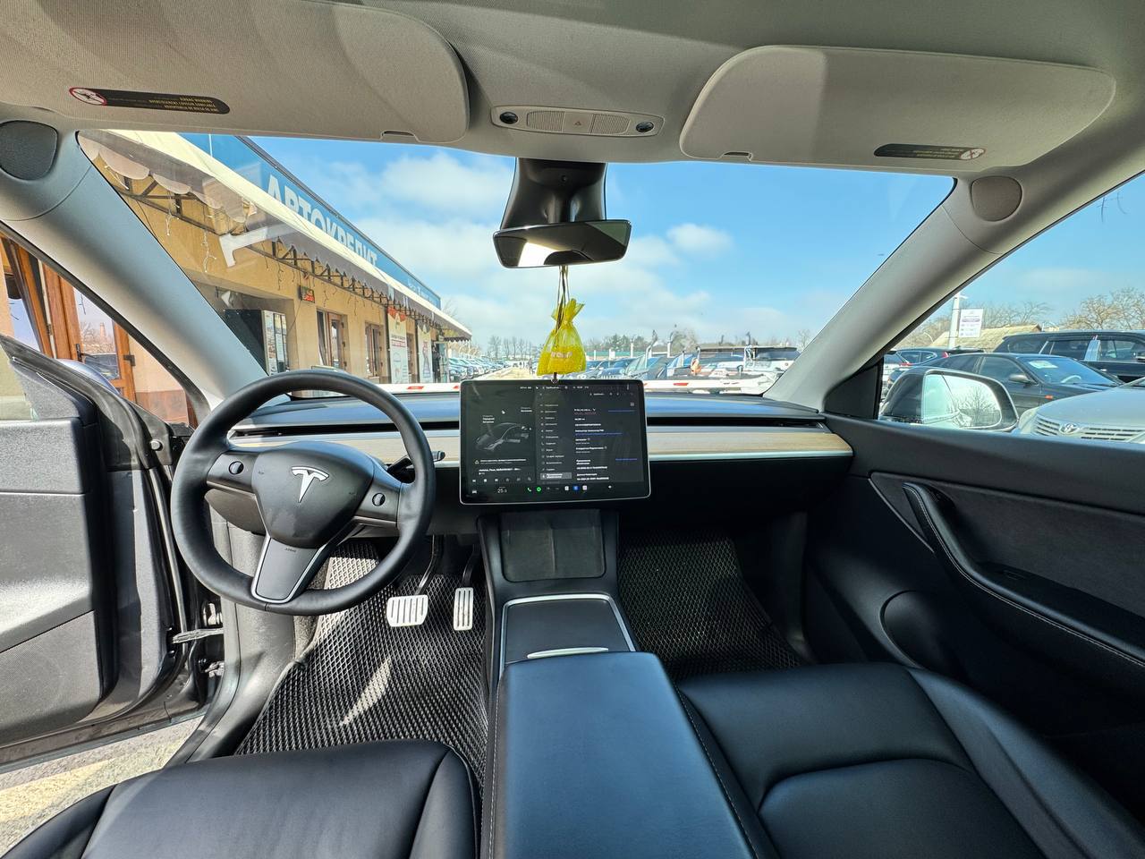 Tesla Model Y Dual Motor