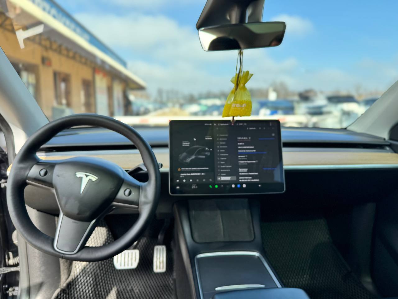 Tesla Model Y Dual Motor