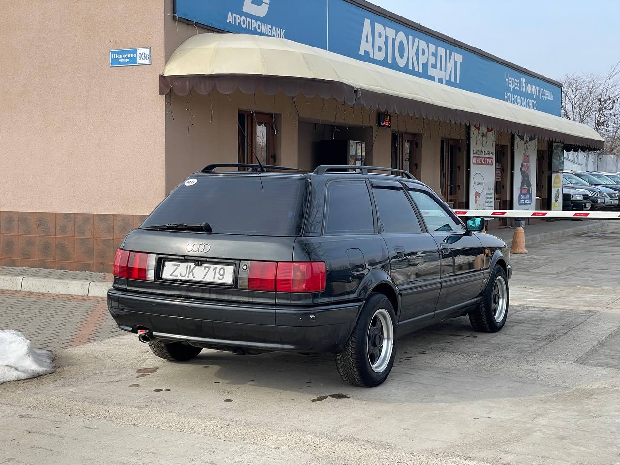 Audi 80
