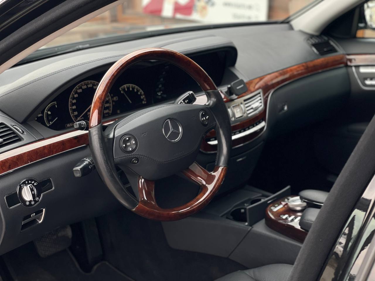 Mercedes Benz S320 W221