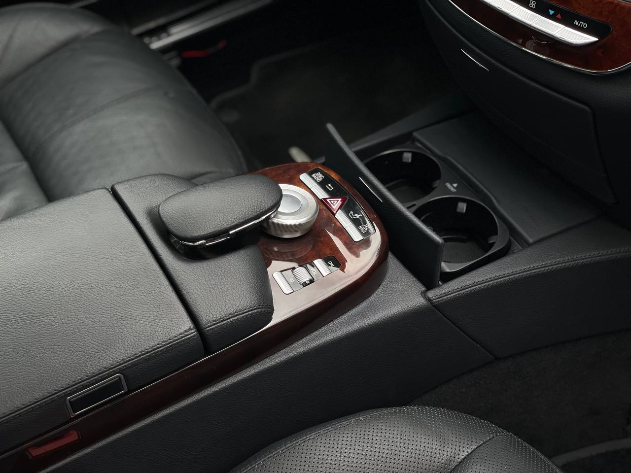 Mercedes Benz S320 W221