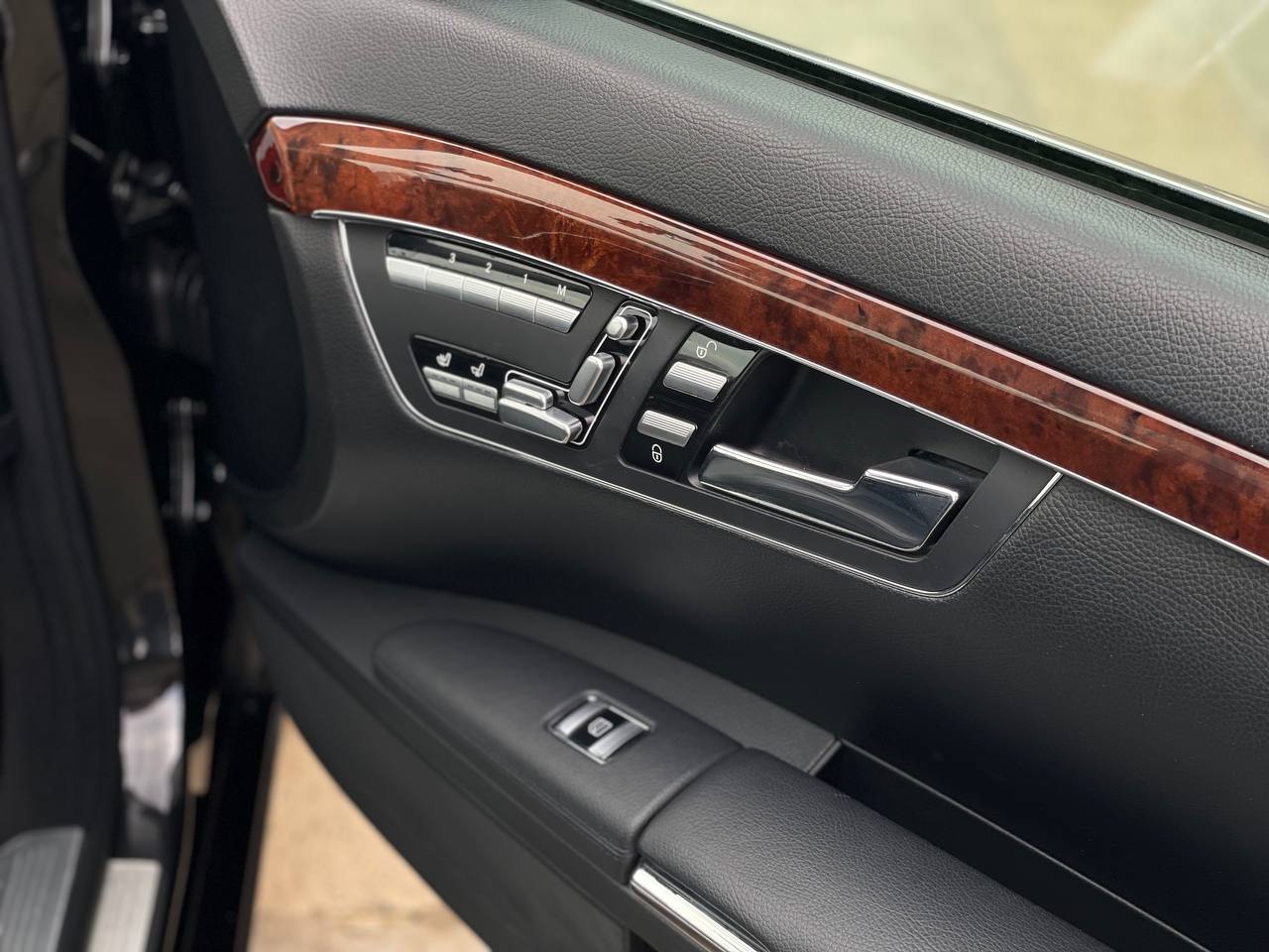 Mercedes Benz S320 W221