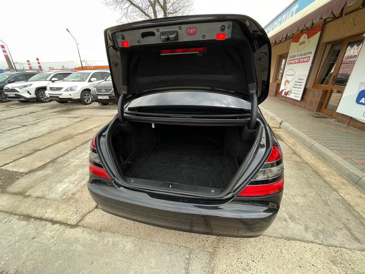 Mercedes Benz S320 W221