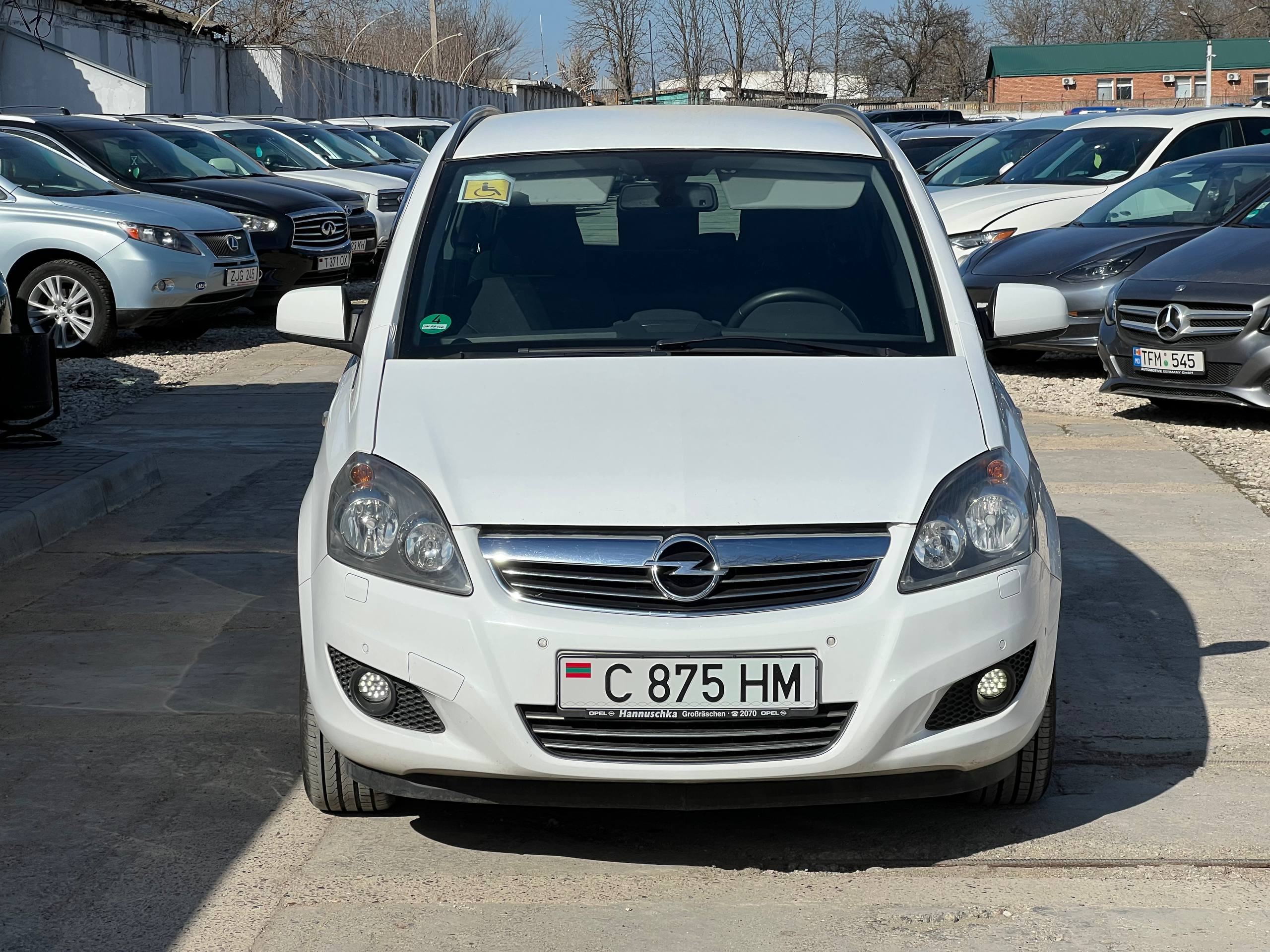 Opel Zafira