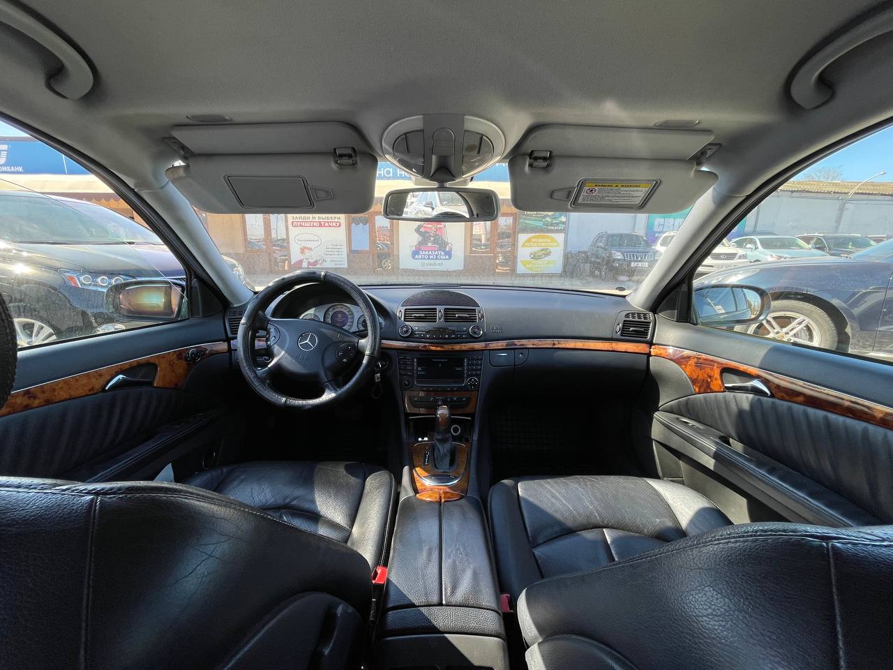 Mercedes Benz W211 E-class